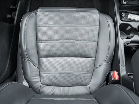 Used 2021 Honda CR-V EX-L image 32