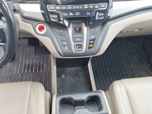 Used 2018 Honda Odyssey EX-L image 13