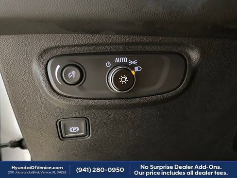 Used 2022 GMC Terrain SLE AWD/4WD image 24