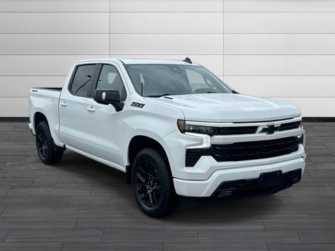 Used 2025 Chevrolet Silverado 1500 RST w/ True North Edition Plus AWD/4WD image 2