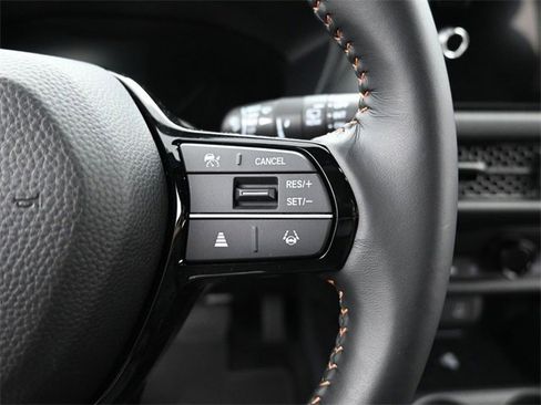 Certified 2026 Honda HR-V Sport image 17