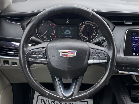 Used 2021 Cadillac XT4 Luxury image 21