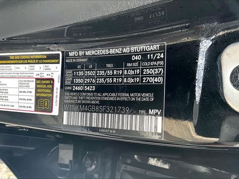 Used 2025 Mercedes-Benz GLC 300 image 36