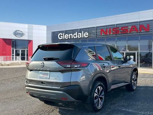 Certified 2023 Nissan Rogue SV AWD/4WD image 3