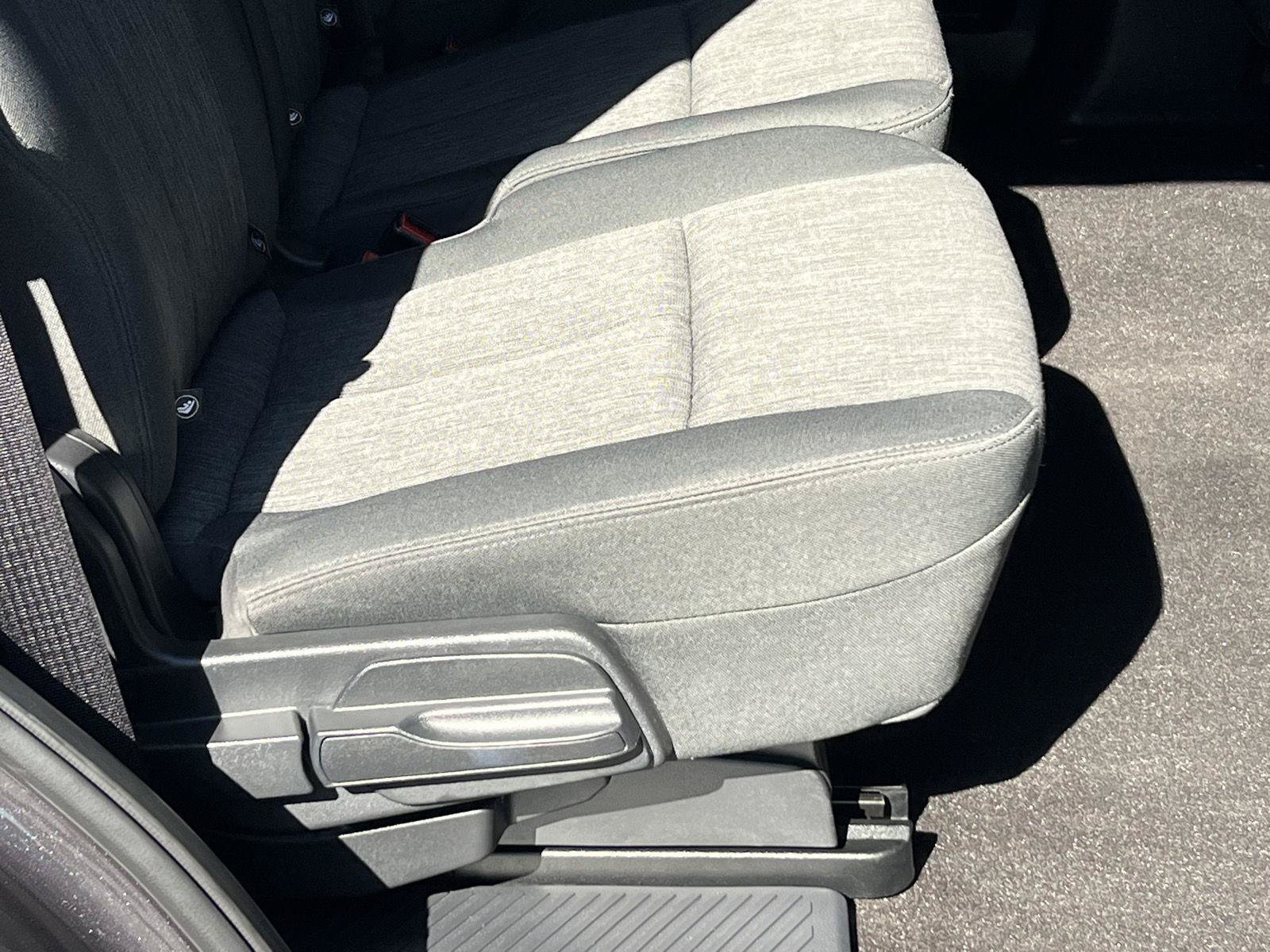Used 2022 Ford Expedition XLT AWD/4WD image 24