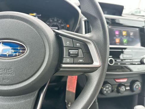Used 2018 Subaru Impreza 2.0i Premium image 30