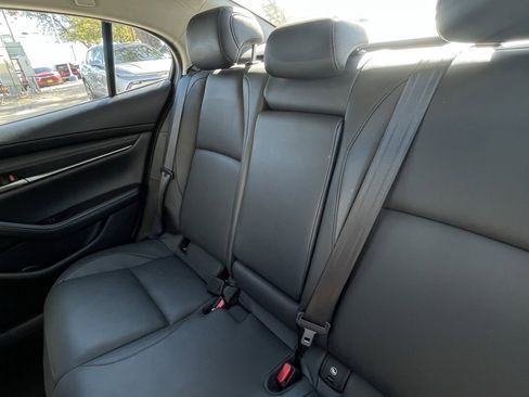 Used 2024 MAZDA MAZDA3 s image 23