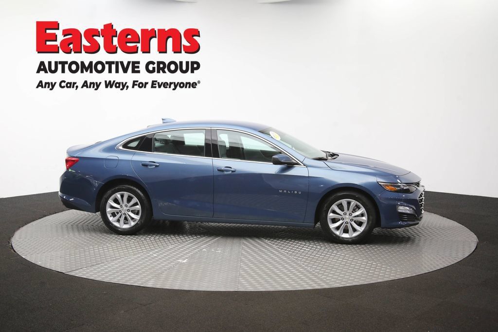Used 2025 Chevrolet Malibu LT FWD image 47