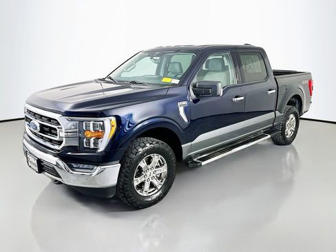 Used 2022 Ford F150 XLT w/ Equipment Group 302A High AWD/4WD image 3