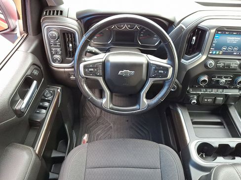 Used 2022 Chevrolet Silverado 1500 LT Trail Boss w/ Bed Protection Package image 11