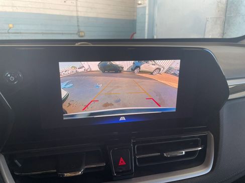 Used 2025 Chevrolet TrailBlazer LT image 17