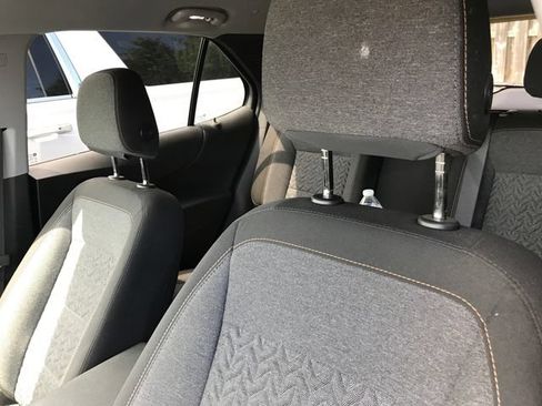 Used 2022 Chevrolet Equinox LT FWD image 6