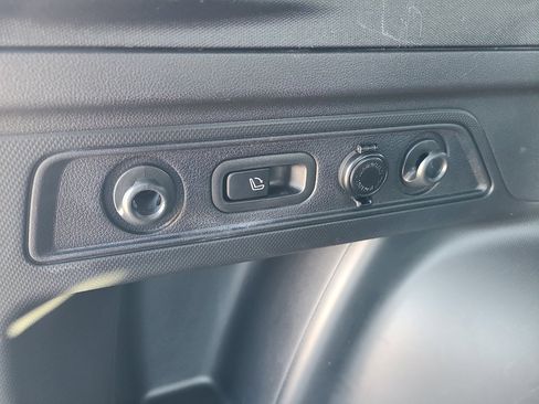 Used 2022 Subaru Forester Wilderness image 10