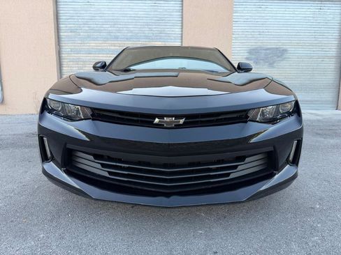 Used 2017 Chevrolet Camaro LT image 6