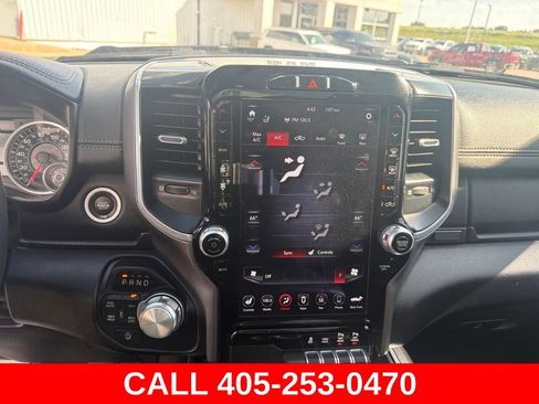 Used 2021 RAM 1500 Laramie AWD/4WD image 11