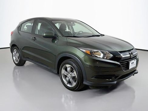 Used 2018 Honda HR-V LX image 35