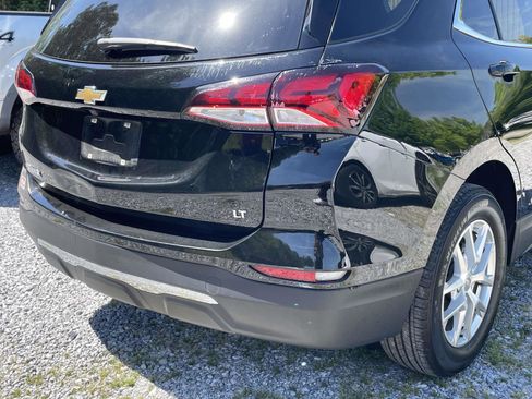 Used 2022 Chevrolet Equinox LT image 11