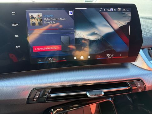 Certified 2025 BMW X2 M35i AWD/4WD image 20