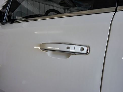 Used 2020 GMC Yukon Denali w/ Denali Ultimate Package image 43