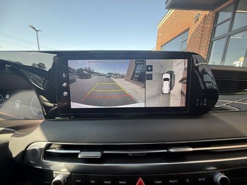 Used 2024 Hyundai Palisade Calligraphy image 31