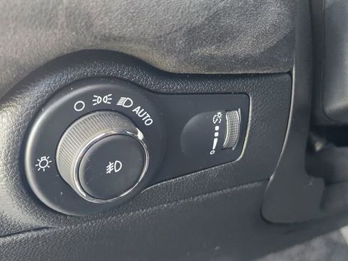 Used 2022 Dodge Durango SRT w/ Premium Interior Group AWD/4WD image 29
