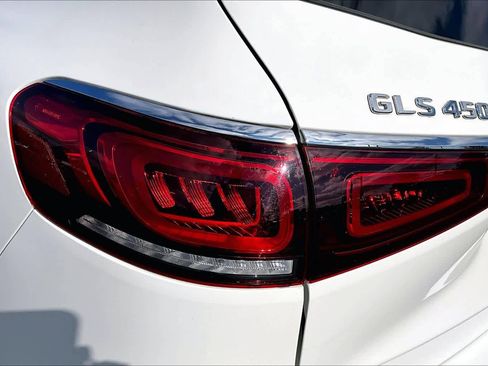 Certified 2022 Mercedes-Benz GLS 450 GLS 450 image 28