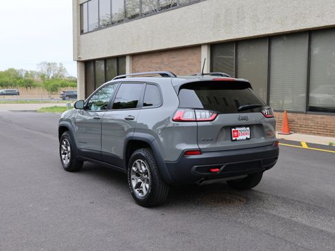 Used 2022 Jeep Cherokee Trailhawk AWD/4WD image 34