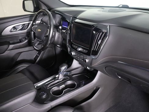 Used 2023 Chevrolet Traverse LT image 26