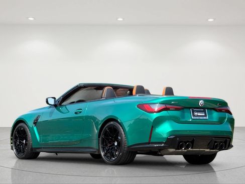 Used 2023 BMW M4 xDrive Competition AWD/4WD image 3