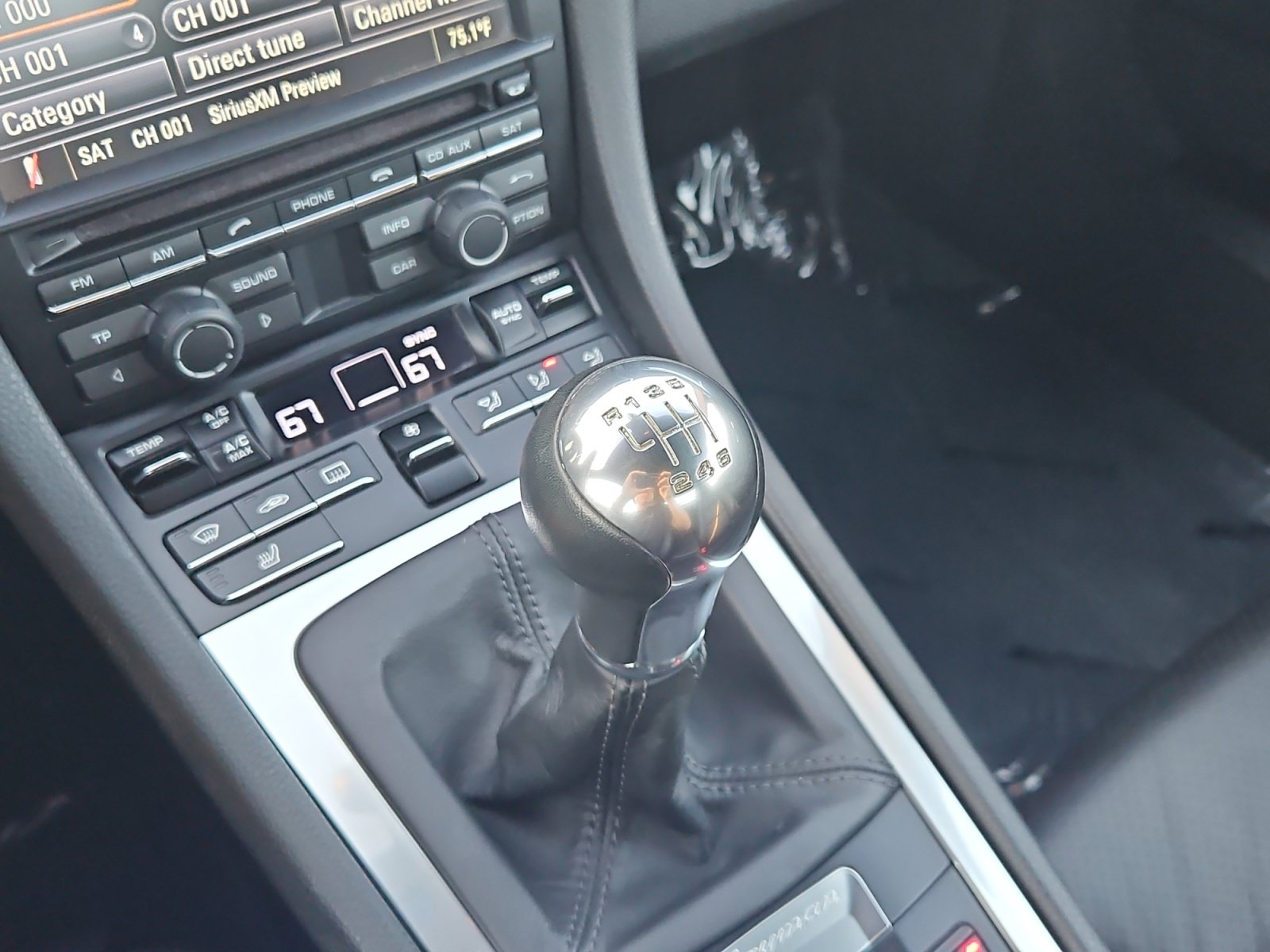 Used 2015 Porsche Cayman RWD image 20