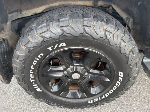 Used 2021 Toyota 4Runner SR5 Premium AWD/4WD image 17