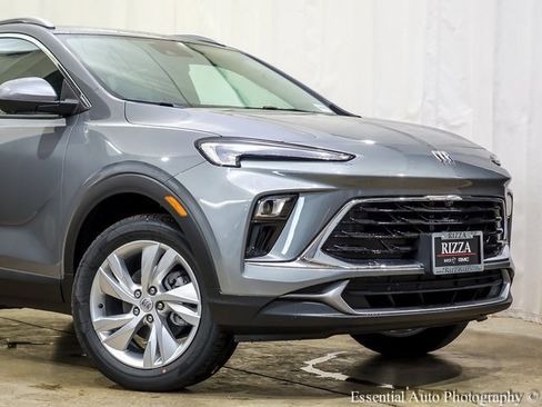 New 2025 Buick Encore GX Preferred w/ Advanced Technology Package image 2