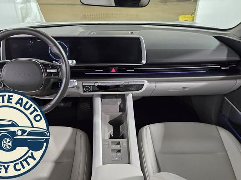 Used 2023 Hyundai Ioniq 6 SEL image 22