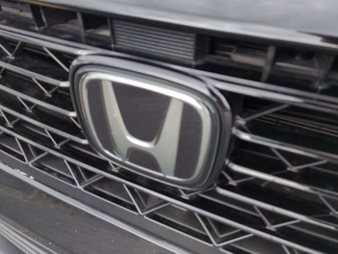 Used 2025 Honda Accord SE image 32