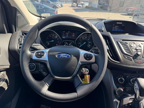 Used 2016 Ford Escape S image 12