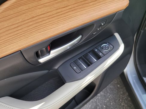 Certified 2026 Toyota Grand Highlander AWD image 19
