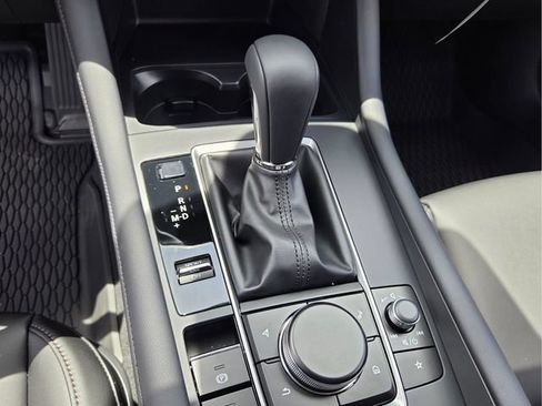 New 2026 MAZDA MAZDA3 2.5 S Sedan w/ Preferred Pkg FWD image 24