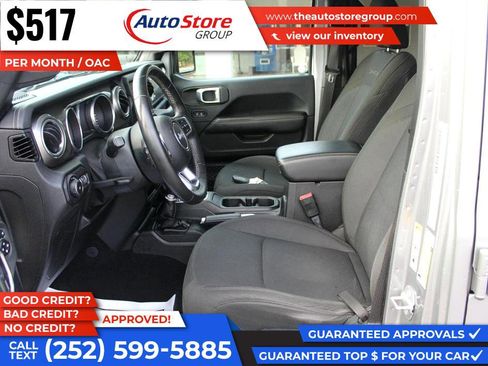 Used 2018 Jeep Wrangler Unlimited Sahara image 8