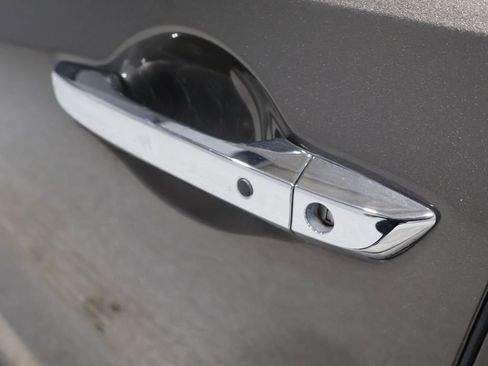 Used 2022 Honda Odyssey Touring image 9