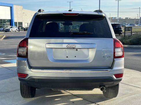 Used 2017 Jeep Compass High Altitude image 6