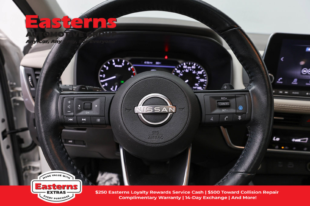 Used 2023 Nissan Rogue SV w/ SV Premium B Package AWD/4WD image 11