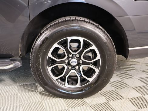 Used 2023 Ford Expedition Max XLT image 20