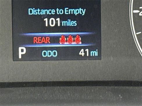 Used 2025 Toyota Corolla LE image 28