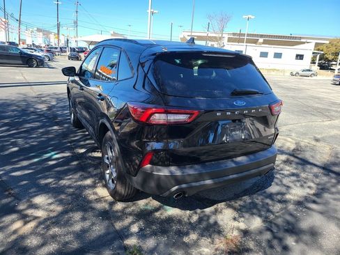 Used 2025 Ford Escape ST-Line image 6