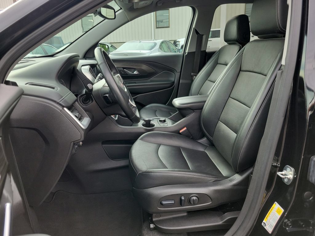 Used 2024 GMC Terrain SLT AWD/4WD image 20