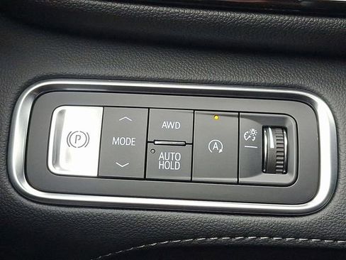 Used 2026 Buick Enclave Preferred w/ Power Package image 26