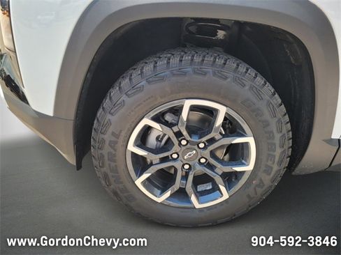 New 2026 Chevrolet Equinox ACTIV image 13