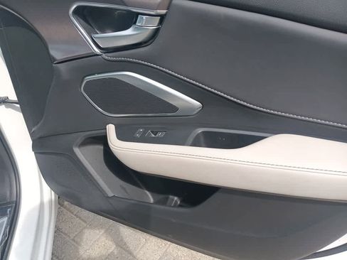 Used 2026 Acura RDX SH-AWD image 27