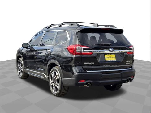 Used 2023 Subaru Ascent Touring image 6