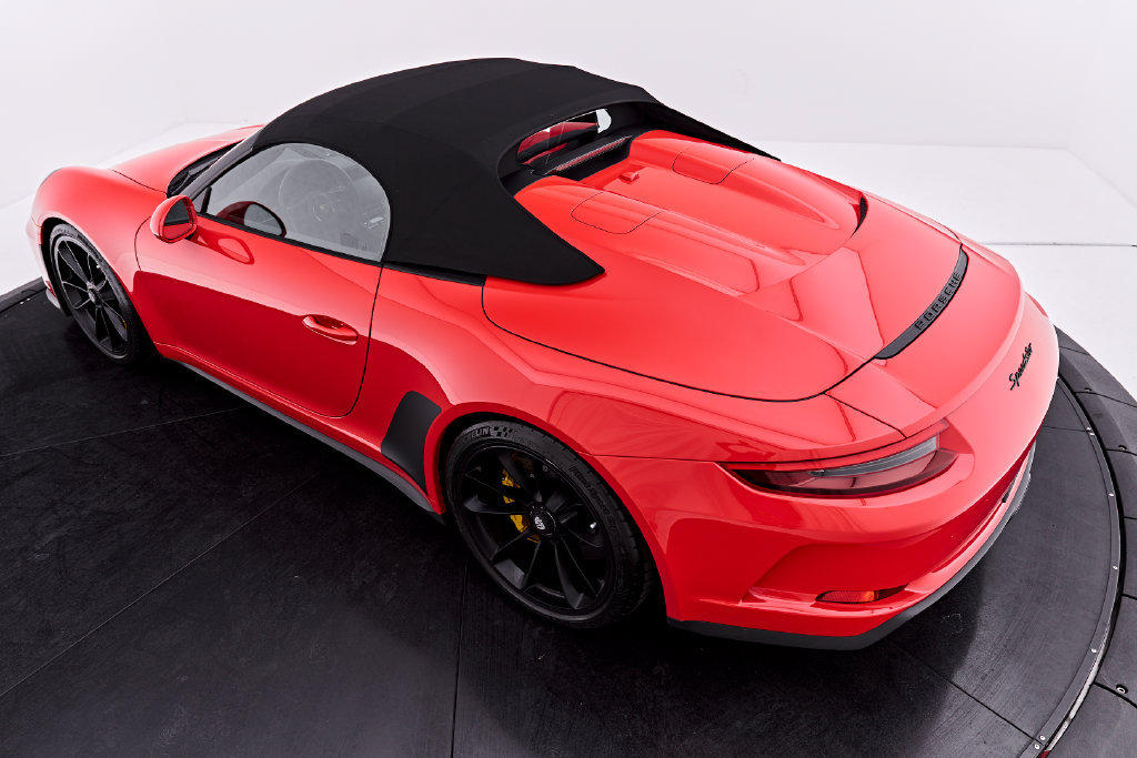 Used 2019 Porsche 911 Speedster w/ Chrono Package RWD image 28